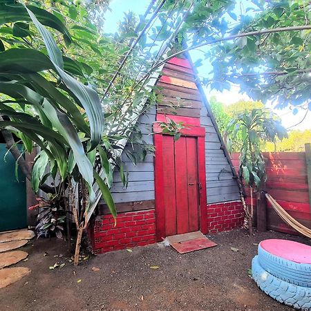 Ratanakiri Homestay & Jungle Trek Banlung Ngoại thất bức ảnh