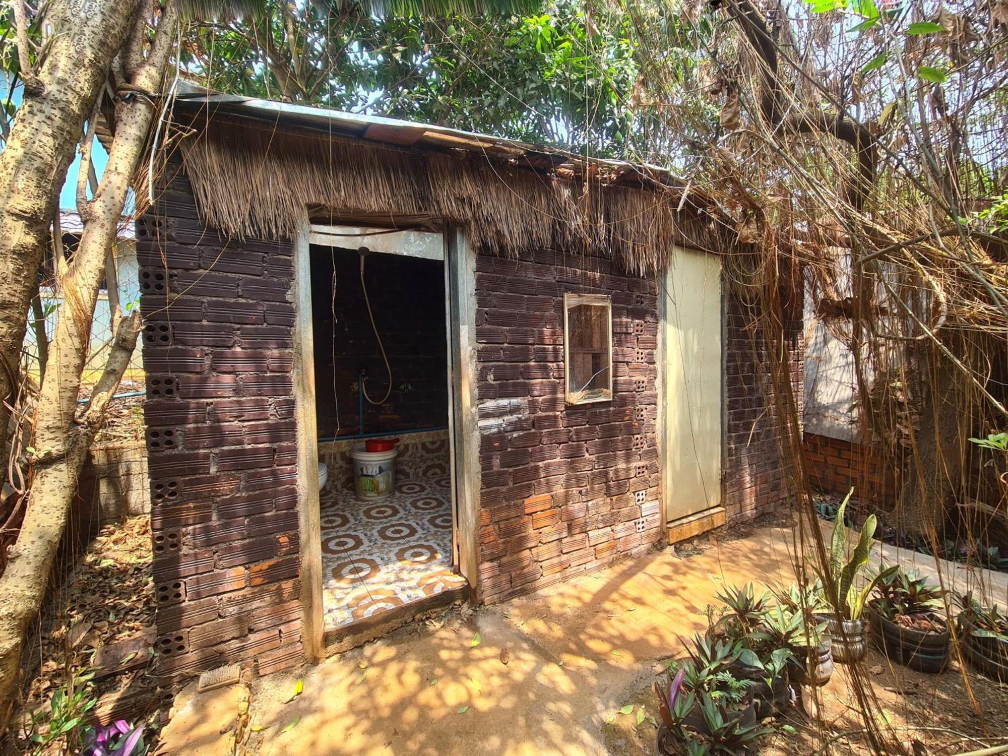 Ratanakiri Homestay & Jungle Trek Banlung Ngoại thất bức ảnh