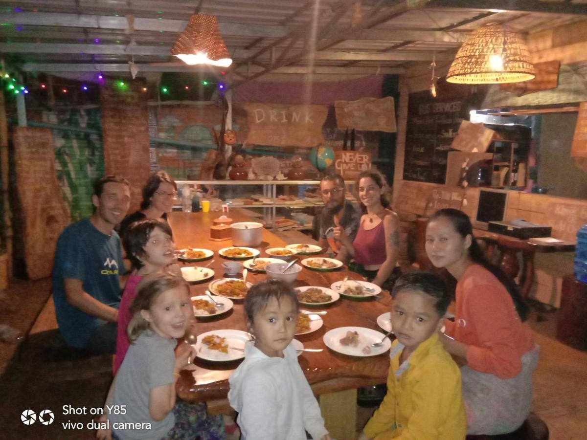 Ratanakiri Homestay & Jungle Trek Banlung Ngoại thất bức ảnh